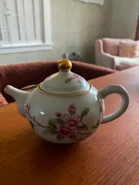 Prettiest Floral Vintage Japanese glazed clay teapot