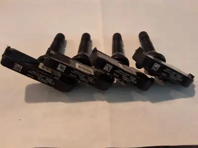 4 tpms 68 -315mhz marque oem ford pn ML3T-1A180-BA a vendre demande pour sylvain 514-208-6913
