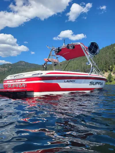2005 SUPRA LAUNCH 22 Great ski / surf / wakeboard boat Bluetooth stereo LED Speaker light rings New...