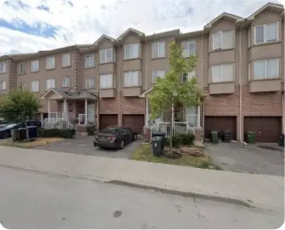 4+1 Bedroom House for Rent, Islington-Finch W