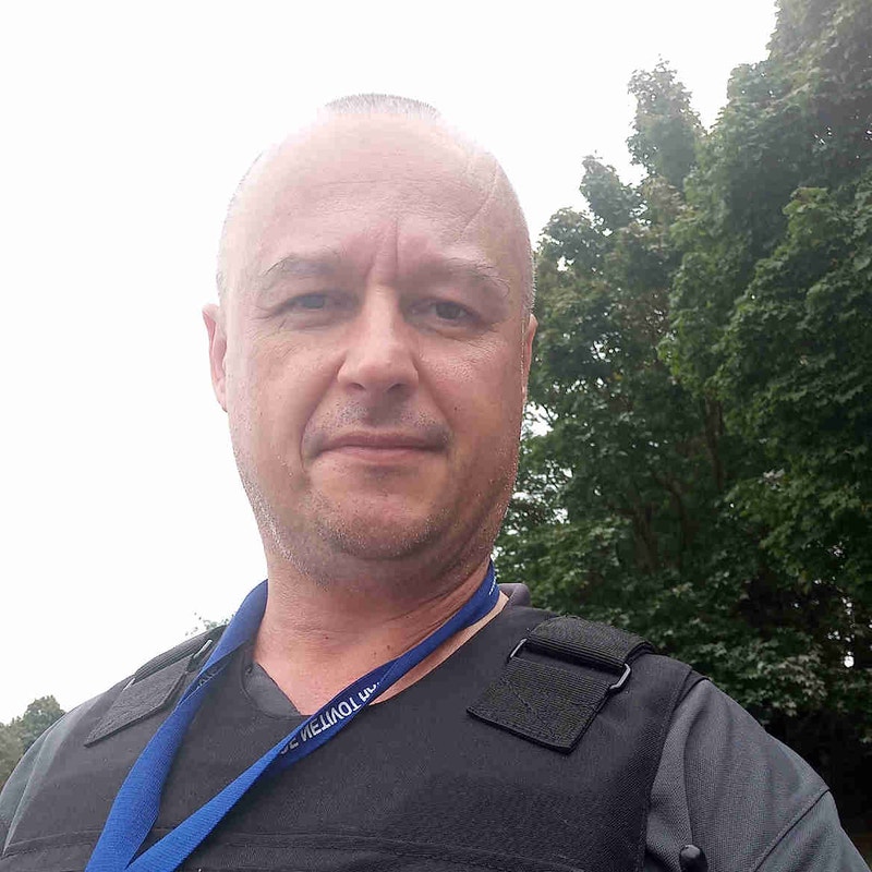 I am looking for part time job security guard Drivers & Security