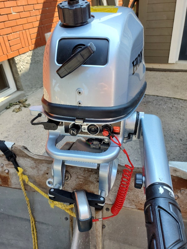 Honda 5 HP Short Shaft Outboard Motor Powerboats & Motorboats