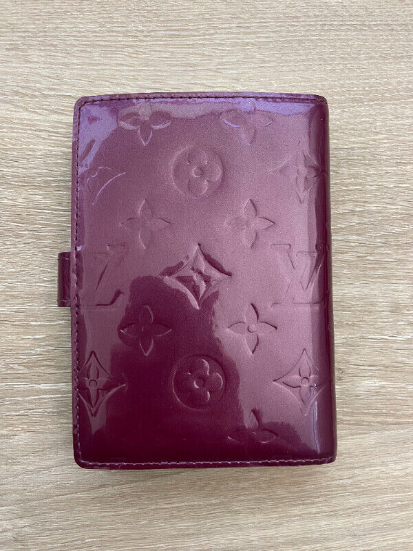 Louis Vuitton Small Ring Agenda Cover in Women's - Bags & Wallets in Markham / York Region - Image 2