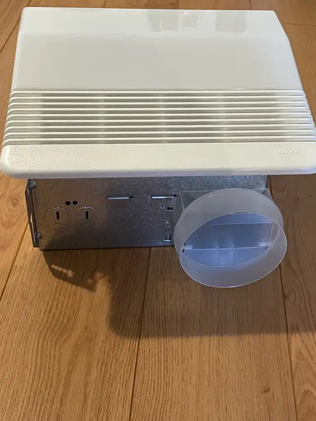 Nutone Fan for bathroom or kitchen546596633864448001