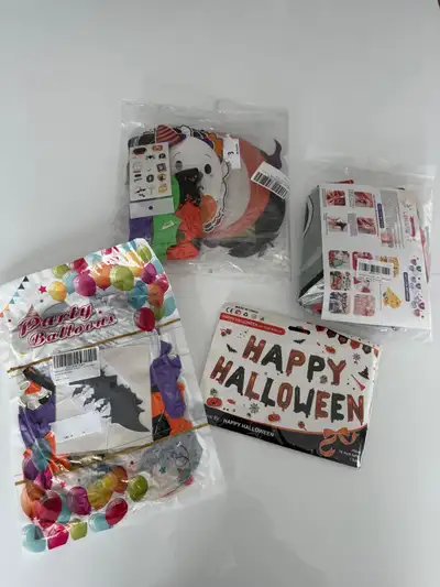 Get ready to spookify your space with this Halloween party decoration set! This new set includes an...