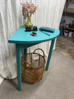 Do you have a CORNER?  Then THIS is the TABLE for you!!!, View more