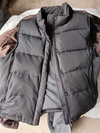 Men's XXL vest, View more