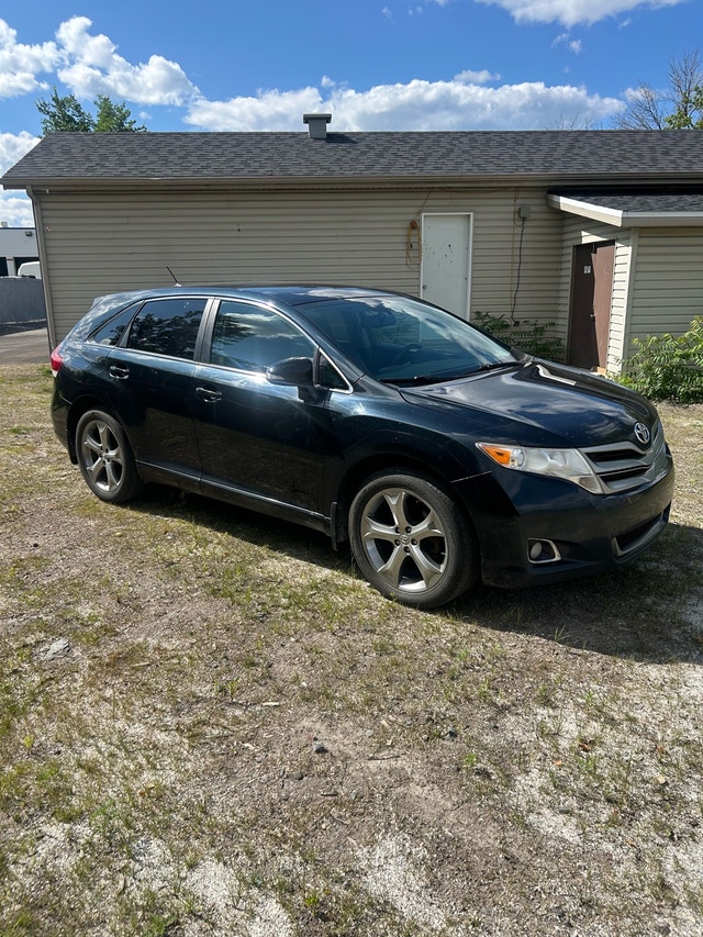 Toyota Venza 2013 XLE — photo 3