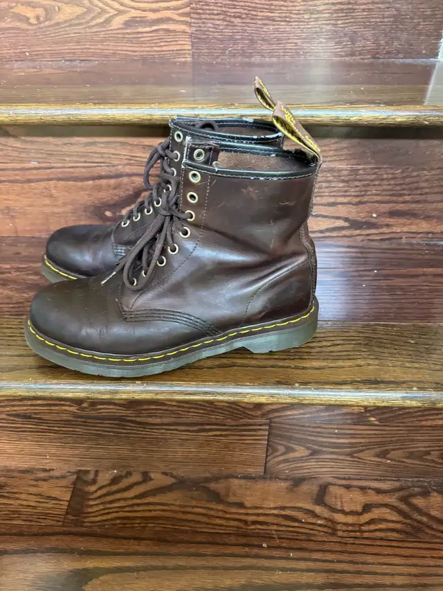 Dr. Martens Boots in Men's Shoes in Kitchener / Waterloo - Image 4