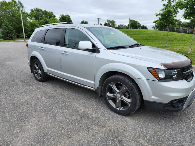 2014 Dodge Journey Crossover, Rear Wheel Drive, Full Power Optio in Cars & Trucks in Gatineau - Image 4