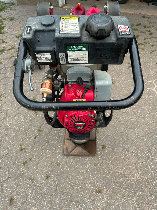 MBW Jack Hammer Tamper (Honda engine) in Power Tools in Saskatoon - Image 2