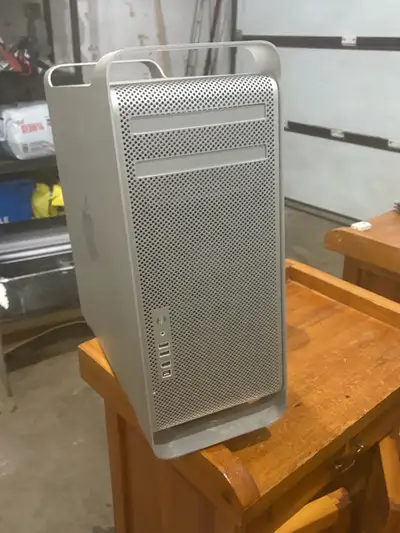 Apple Mac Pro, View more