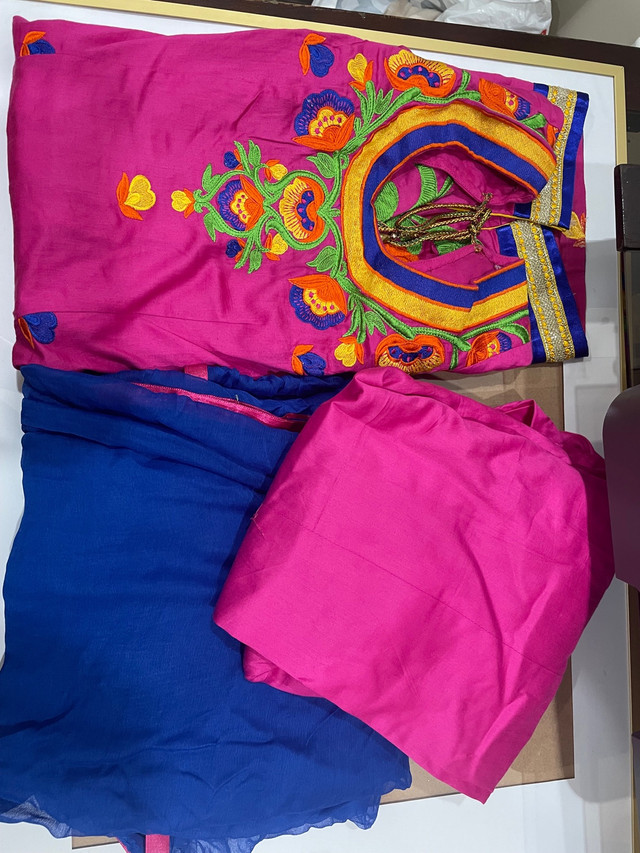 New / Lightly Worn Punjabi Suits  in Women's - Dresses & Skirts in Mississauga / Peel Region