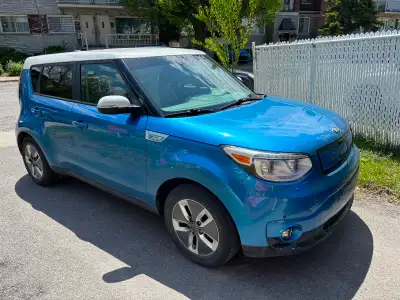 Great condition - no rust New HV 30kwh battery (Mar 2026) Heated/cooling seats Heated steering wheel...