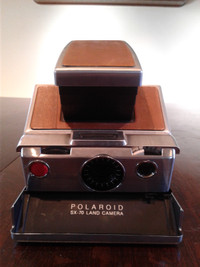 Camera Polaroid SX70,accessoires et film