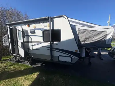 Selling 2015 X17Z Jayco ultra light trailer. May family and I has out grown this amazing hybrid trai...