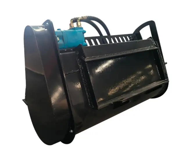 AGT Mini Skid Steer hydraulic concrete mixer in Other in Muskoka - Image 3