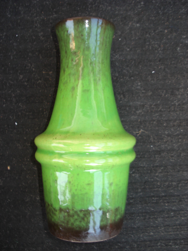 vintage West Germany green vase in Arts & Collectibles in Charlottetown