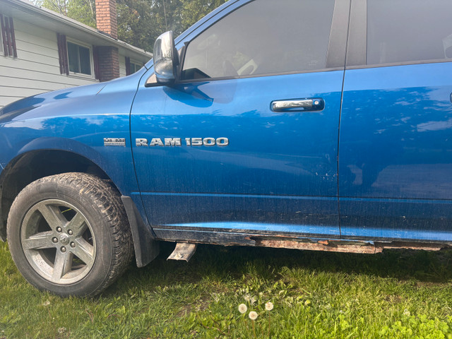 2011 Dodge Ram 1500 in Cars & Trucks in Peterborough - Image 2