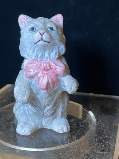 Franklin Mint Staffordshire Curio Cabinet Cat, View more
