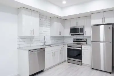 Welcome home to the Orchards. This is an amazing community in Southeast Edmonton. The developed area...