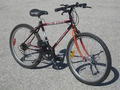 MID SIZE 24" TRIUMPH RAVINE 15 SPEED TRAIL/MOUNTAIN BIKE!, View more