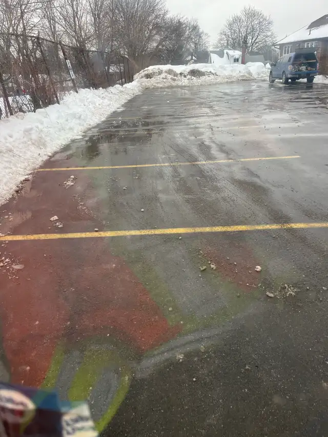 Commercial and Residential Snow Removal 2026/27 - Kitchener Wate in Snow Removal & Property Maintenance in Kitchener / Waterloo - Image 6
