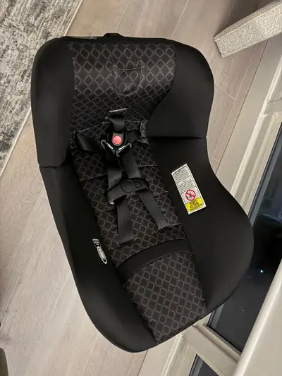 Barely used baby car seat, never involved in any accidents., View more