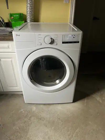 LG dryer asking $175 Only reason I’m selling is the washer kick the bucket and I’m buying a complete...