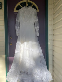 Wedding gown ( vintage)