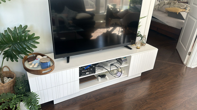 White tv stand cabinet  in Hutches & Display Cabinets in City of Toronto