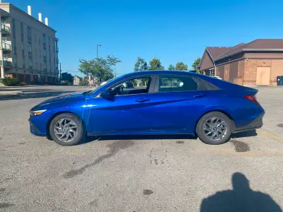 Experience the sleek and modern 2024 Hyundai Elantra, perfect for daily commutes or longer trips, av...