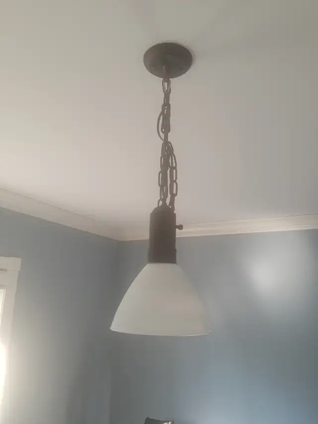 Vintage Milk Glass Waffle Pattern Pendant Light in Indoor Lighting & Fans in Oshawa / Durham Region - Image 2
