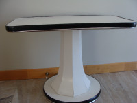 Table  blanche d'appoint