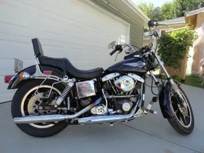 1983 Shovelhead Harley Super Glide. Very original, not modified or abused. Approx 20,000 miles. Cher...