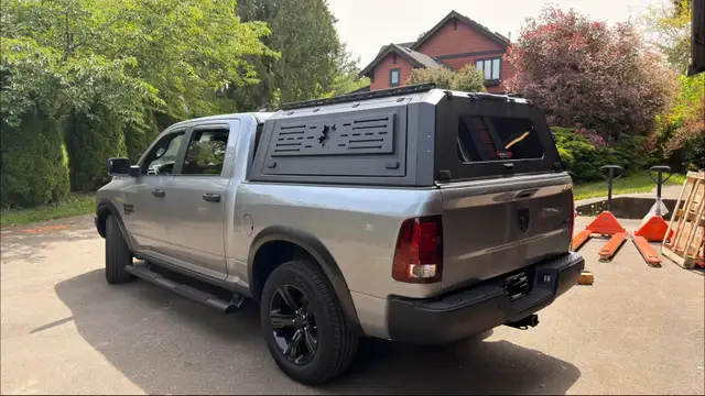 Rallying Stainless Steel Truck Canopy For Sale in Other in Delta/Surrey/Langley - Image 4