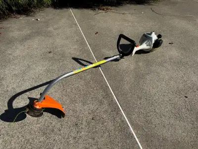 Stihl FS 38 String Trimmer Weed Eater, View more