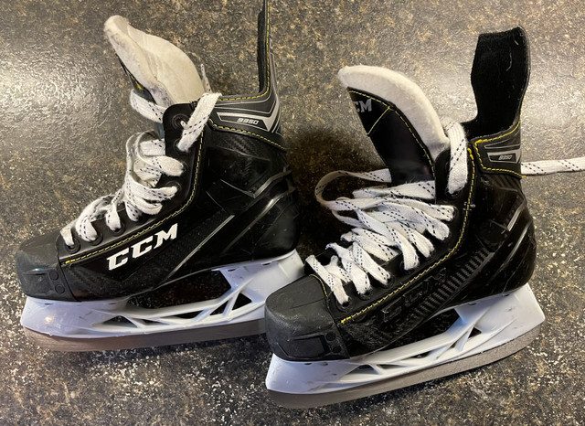 CCM Super Tacks 9350 skates in Skates & Blades in Sudbury