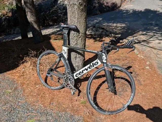 Cervelo P3 in Road in Muskoka - Image 2