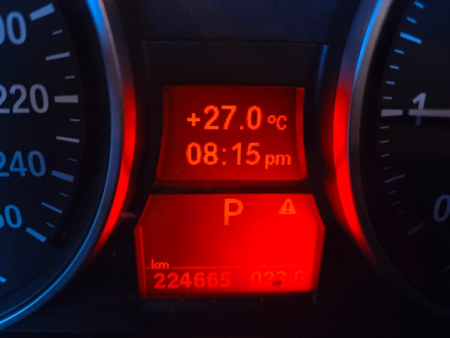 Bmw323i — photo 3
