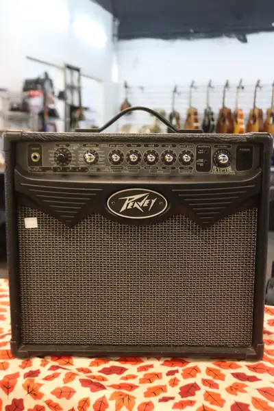 Peavey Vypyr 15 Guitar Amp Combo 15watts (#42033-1), View more