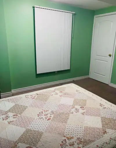 Furnished room for rent brampton June 1