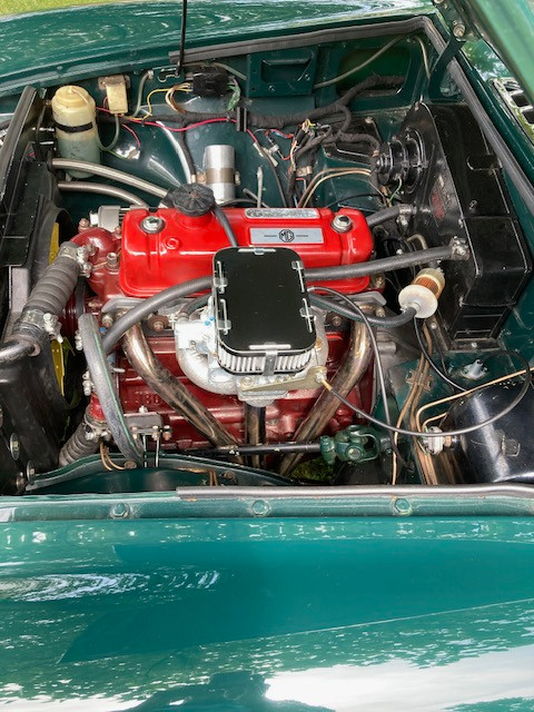 1968 MGB in Classic Cars in Chatham-Kent - Image 4