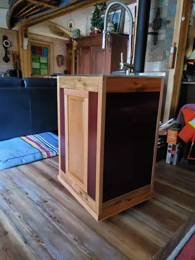 brand new  work station , View more