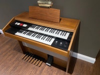 Hammond Organ.  FREE