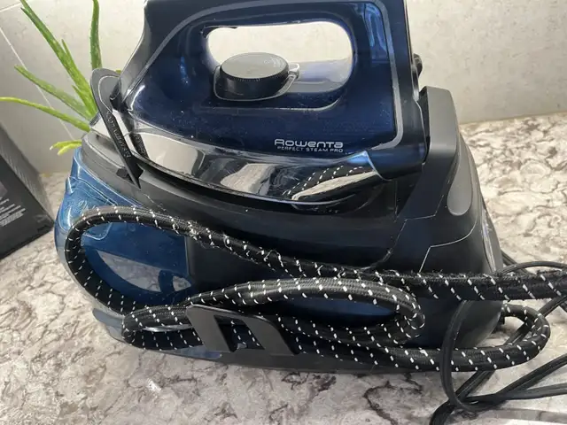 steam iron64589975442690122
