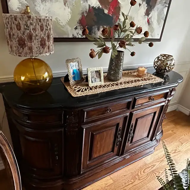 Beautiful Carved Wood Dining Set in Dining Tables & Sets in Hamilton - Image 7