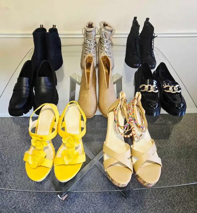 Women’s Shoes Size 9 Lot – Aldo, Cougar, Ardene Boots & Sandals in Women's - Shoes in Kitchener / Waterloo - Image 3