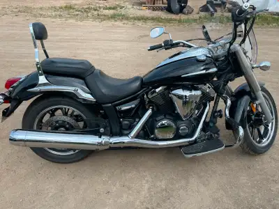 Bike is in excellent condition. Saddle bags included.