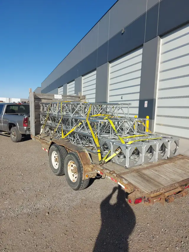 Direct Inter-City Courier | Industrial & Critical Parts Delivery in Moving & Storage in Calgary - Image 5